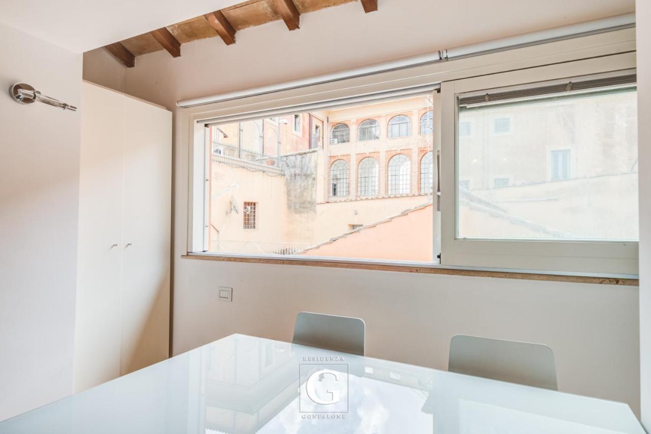 Residenza Gonfalone Rome Buitenkant foto